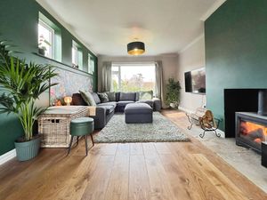 Photo 43- click for photo gallery